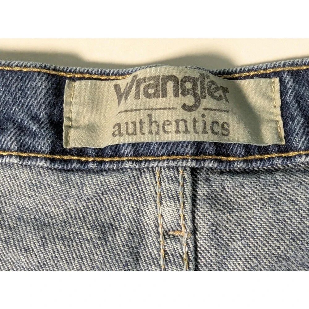 Wrangler Authentics Men's Jeans 42x30 Dark Wash Straight Leg 100% Cotton ZM200SD